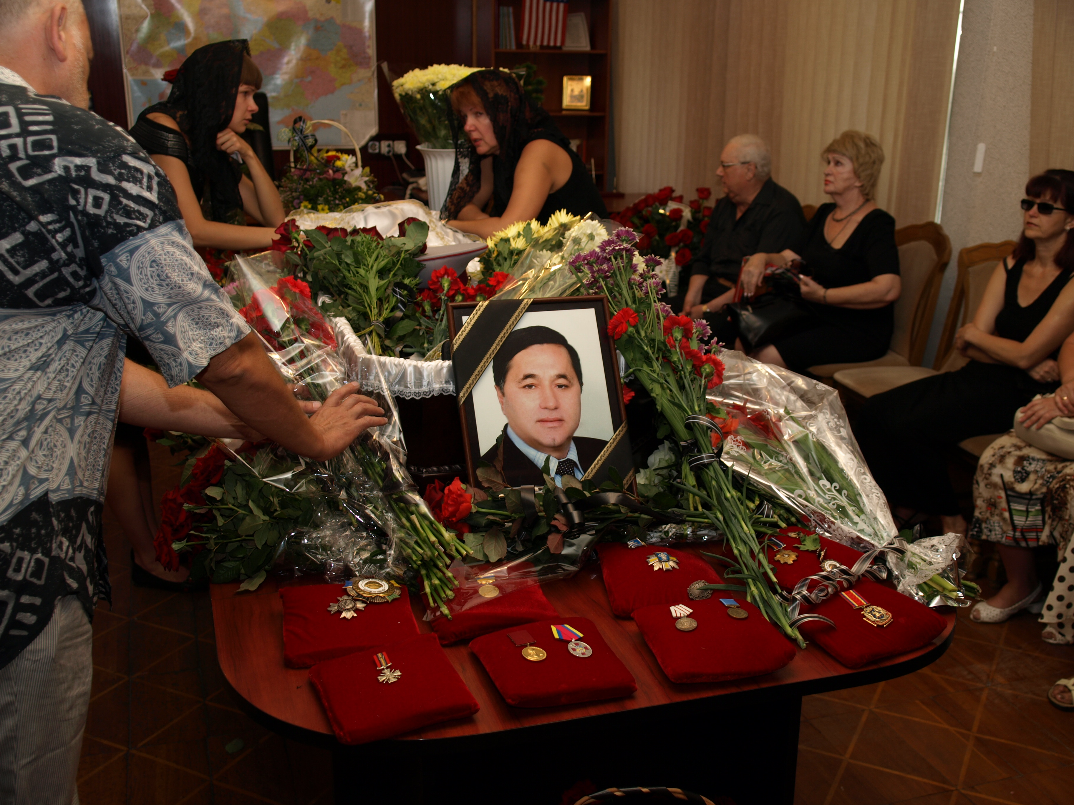 Goncharenko_ubit_Ukraina_Pohorony.jpg