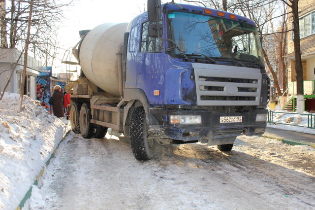 26_03_2012_Betonomeshalka1.jpg