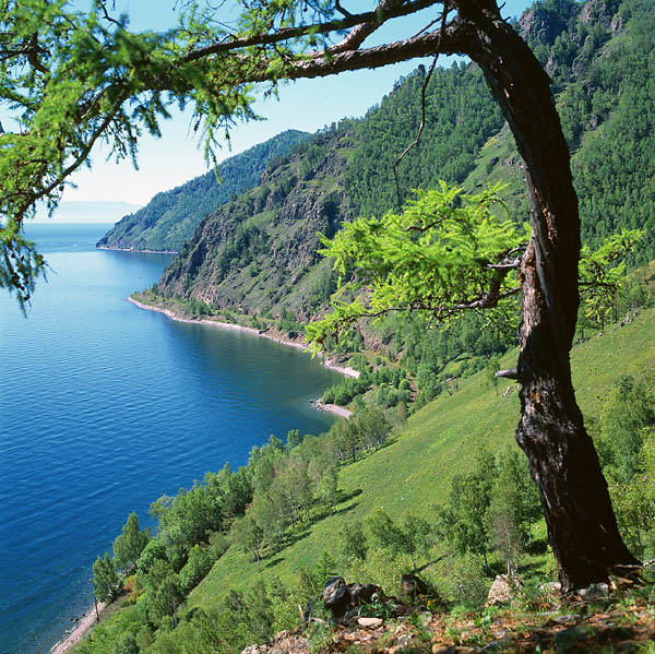 Baikal_obryv.jpg