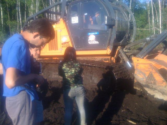 12_06_2011_Mulcher.jpg